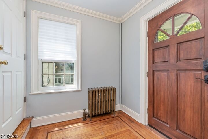 Property Photo: 11 Milton Pl 2 NJ 07960