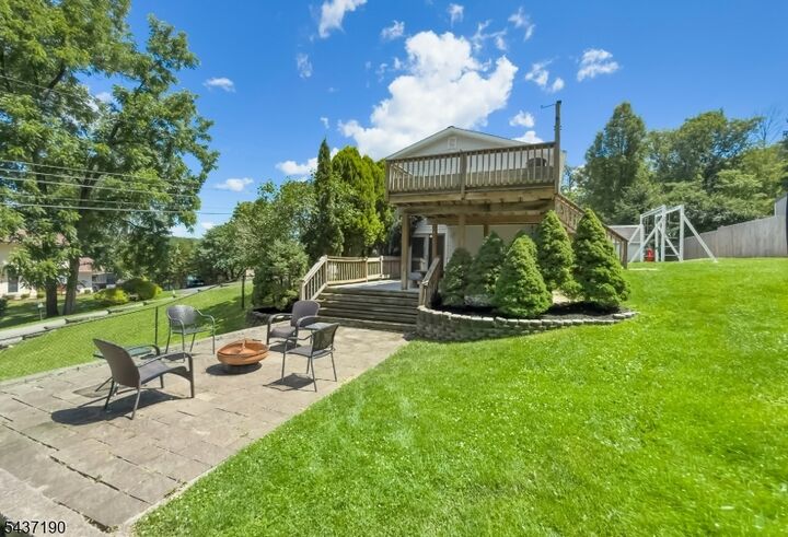 Property Photo:  88 Shore Rd  NJ 07821 