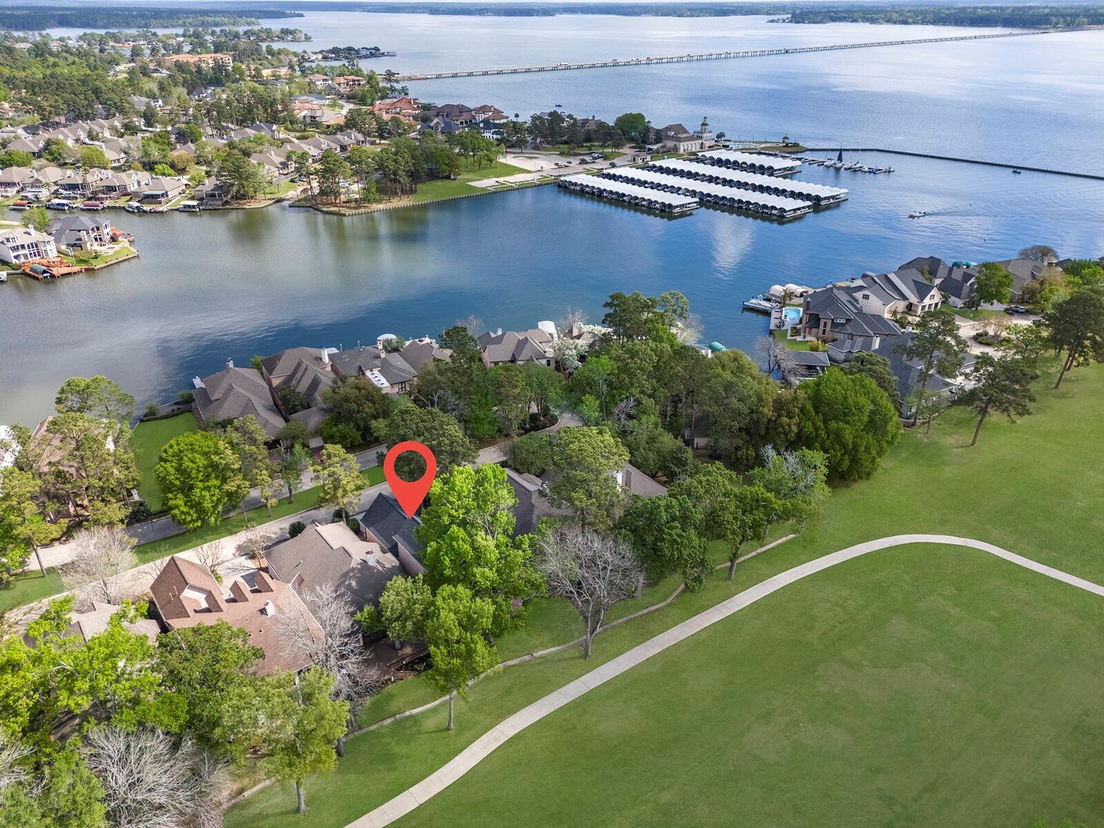 Property Photo:  114 Winthrop Harbor S  TX 77356 