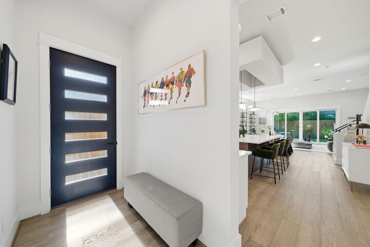 Property Photo: 1529 Laird Street TX 77008