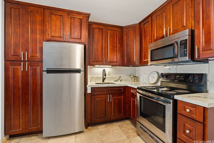 Property Photo: 901 Prospect Street 205 HI 96822