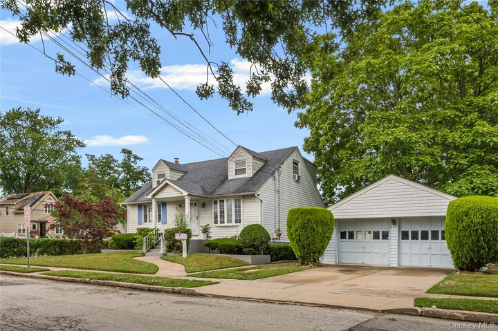 Property Photo:  33 N Montgomery Street  NY 11580 