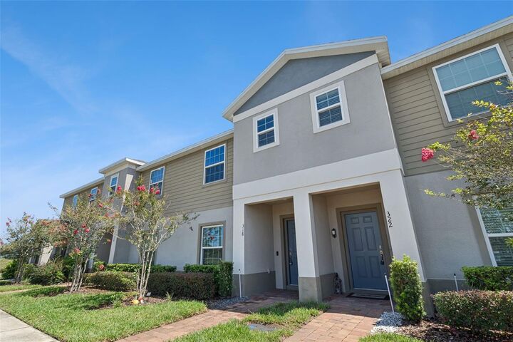 Property Photo:  318 Annabelle Way  FL 33837 
