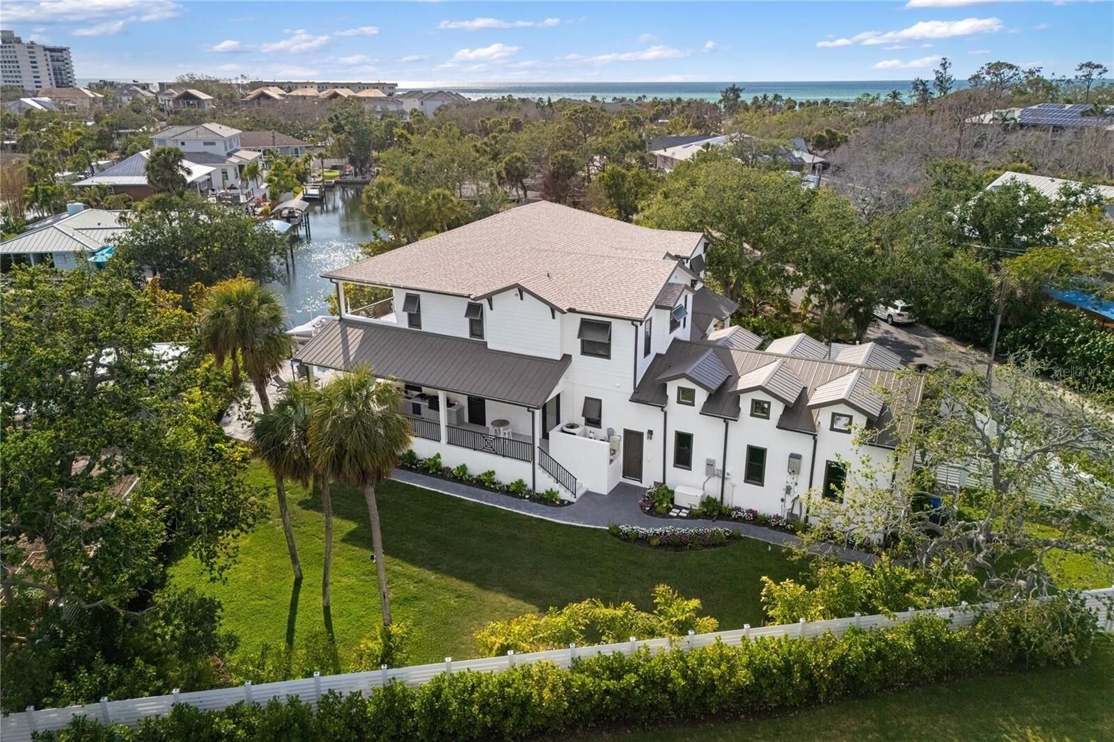Property Photo:  4634 Higel Avenue  FL 34242 