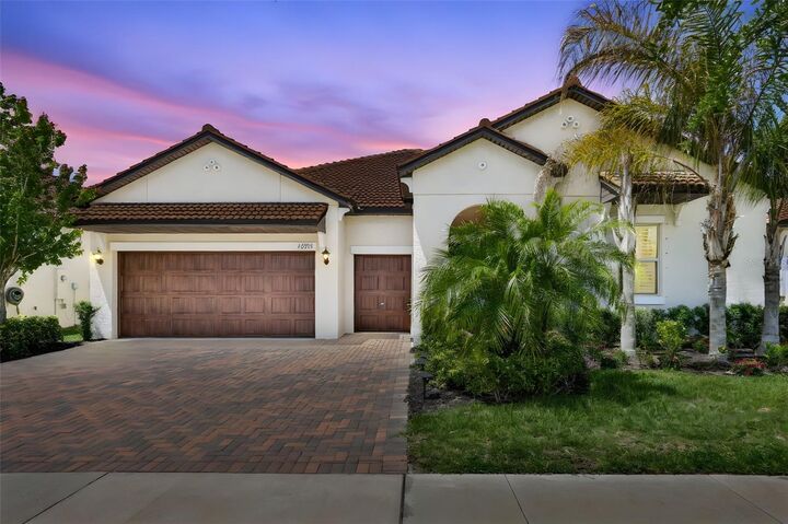Property Photo:  16955 Scuba Crest Street  FL 33598 