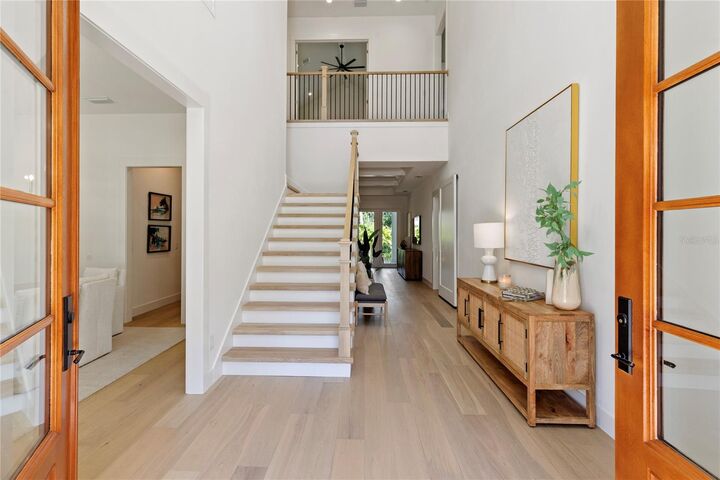 Property Photo:  4311 W Sevilla Street  FL 33629 