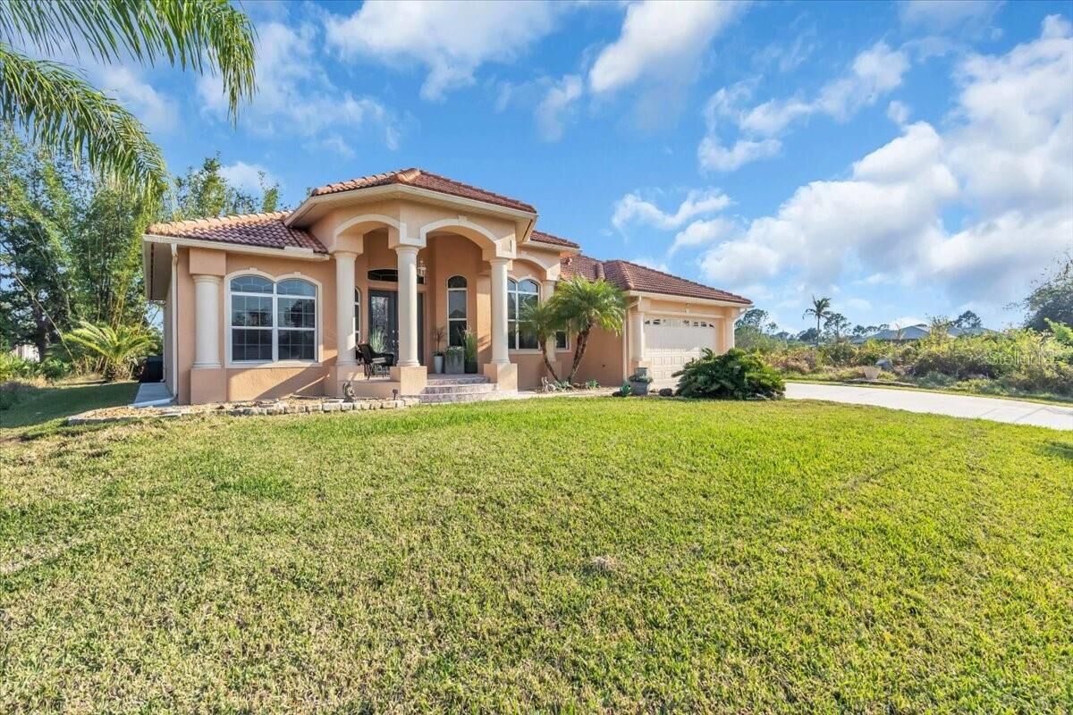 Property Photo:  3162 Cordova Terrace  FL 34291 