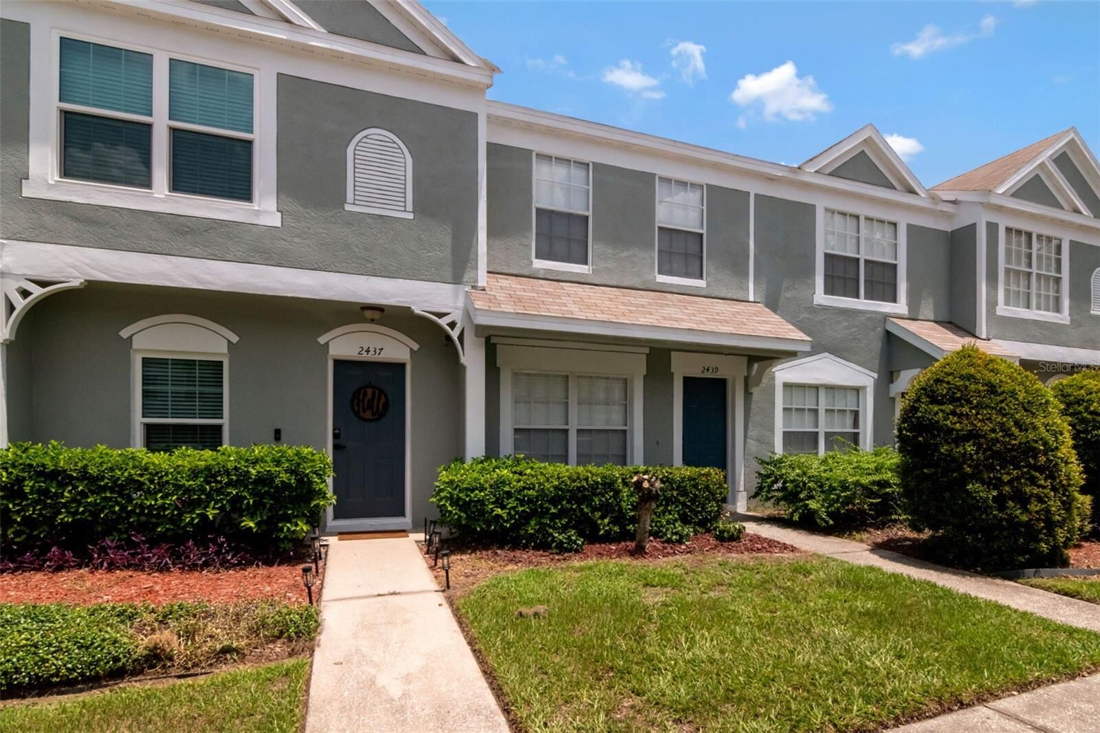 Property Photo:  2439 Lake Woodberry Circle  FL 33510 