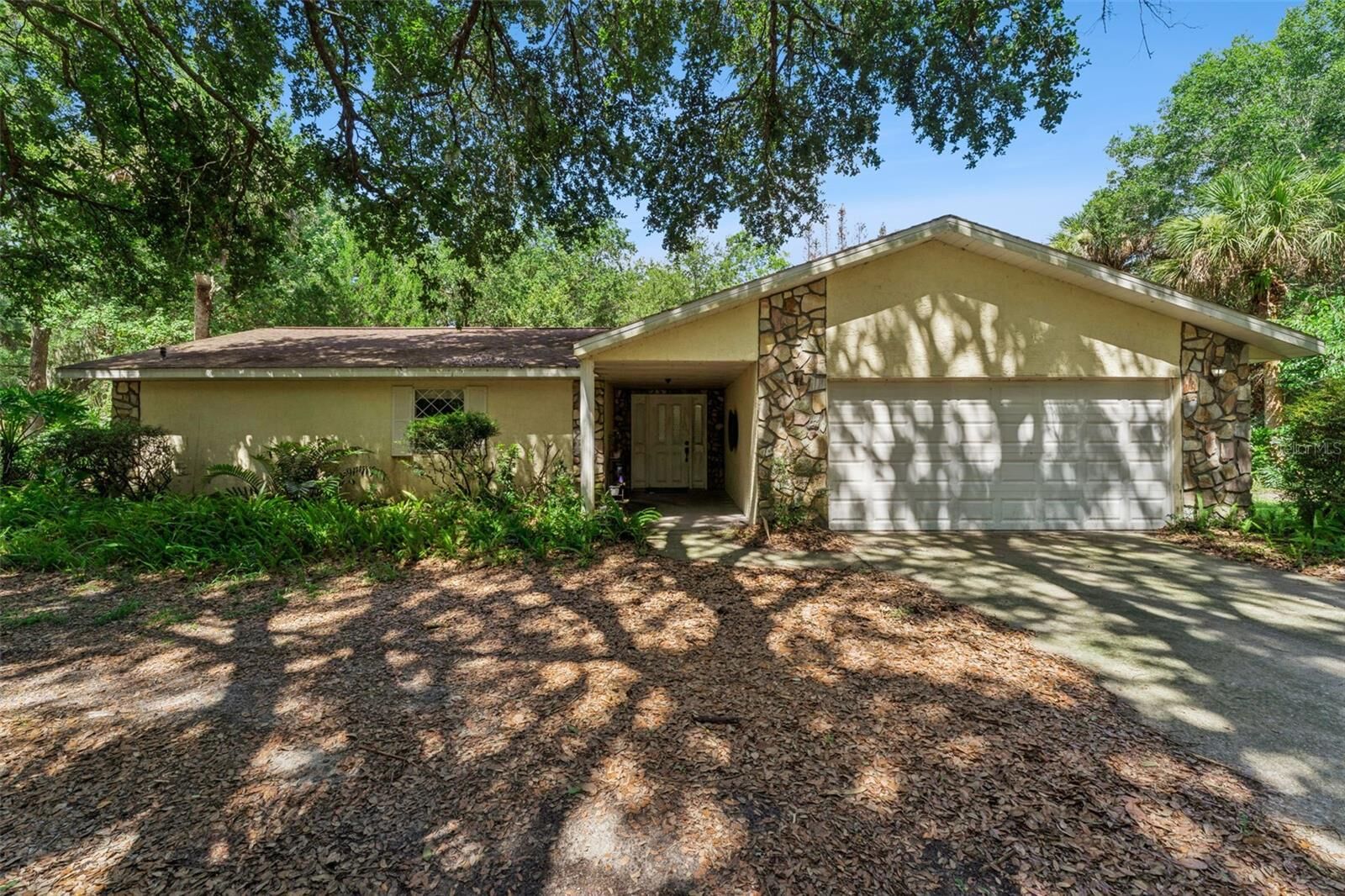 Property Photo: 5450 Allen Street FL 32754