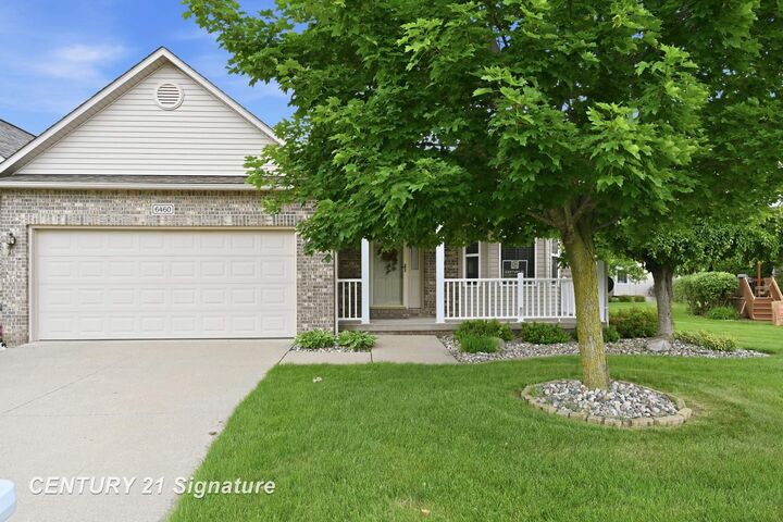 Property Photo:  6460 Royal Club Drive  MI 48433 