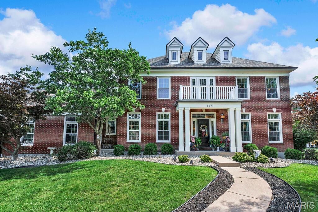 Property Photo:  414 Bluff Meadow Court  MO 63021 