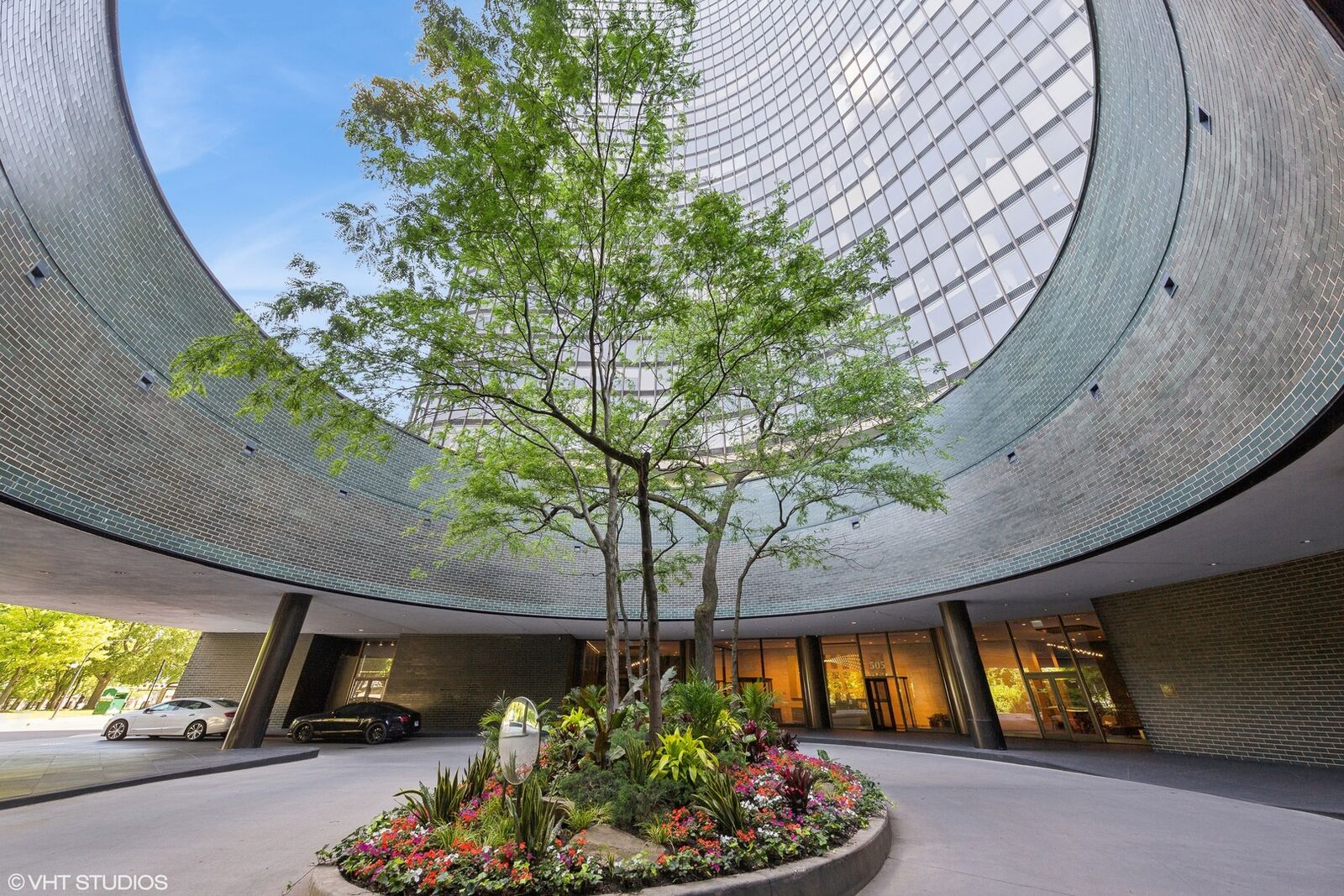 Property Photo:  505 N Lake Shore Drive 6206  IL 60611 