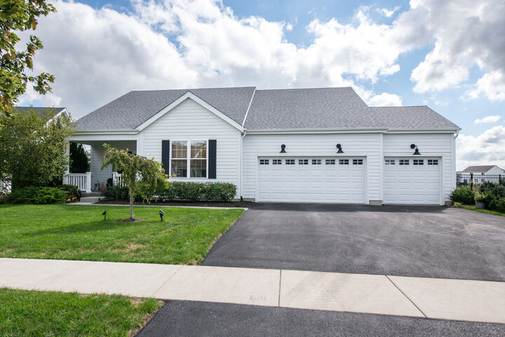 Property Photo: 743 Juniper Street IL 60543