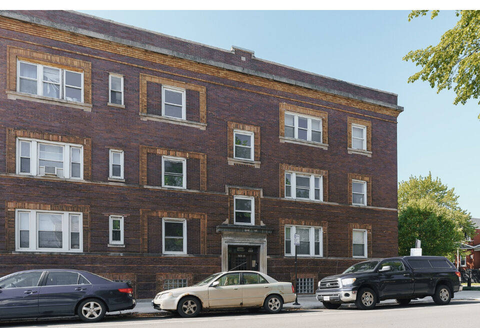 Property Photo:  3651 W 25th Street 1R  IL 60623 