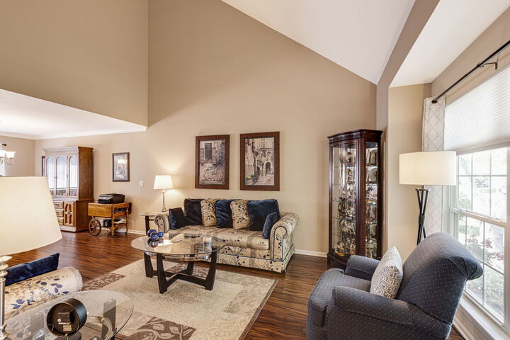 Property Photo:  1080 Victoria Drive  IL 60021 