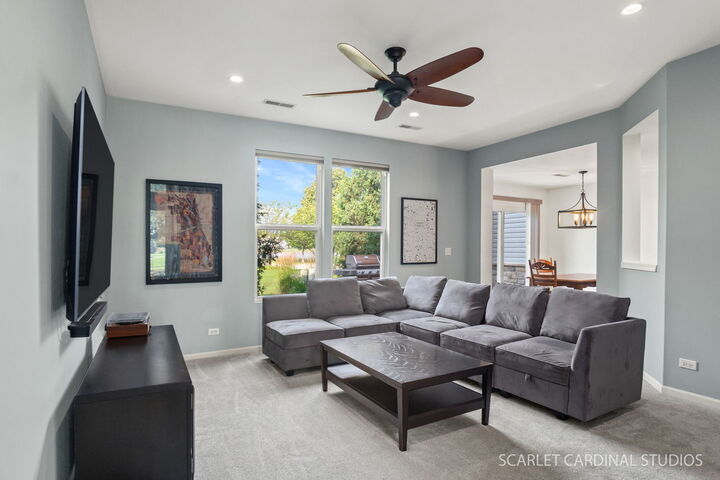 Property Photo:  509 Valentine Way 495  IL 60543 