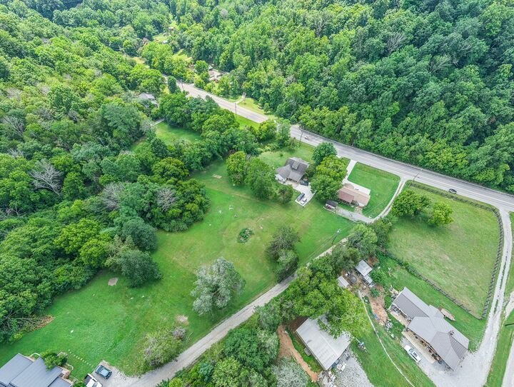 Property Photo:  4218 Long Hollow Pike  TN 37072 