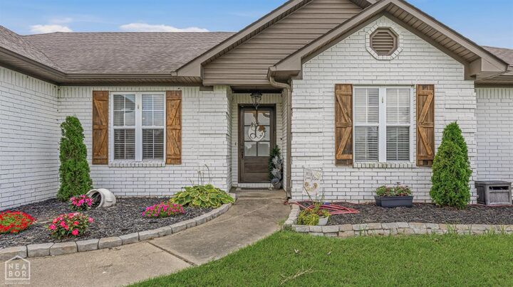 Property Photo: 5057 E County Road 132 AR 72315