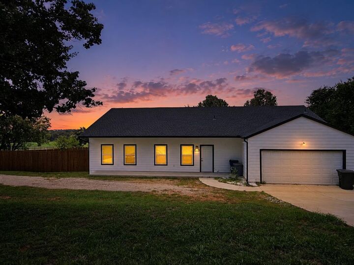 Property Photo:  1409 County Road 913  TX 76028 