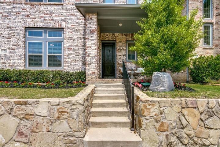 Property Photo: 1258 Ocean Breeze Drive TX 75028