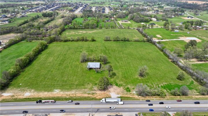 Property Photo:  378 W Henri De Tonti Boulevard  AR 72762 
