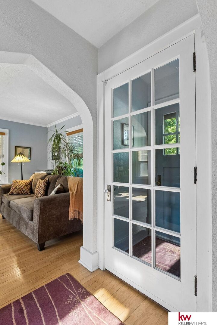 Property Photo: 823 S 60th Street NE 68106