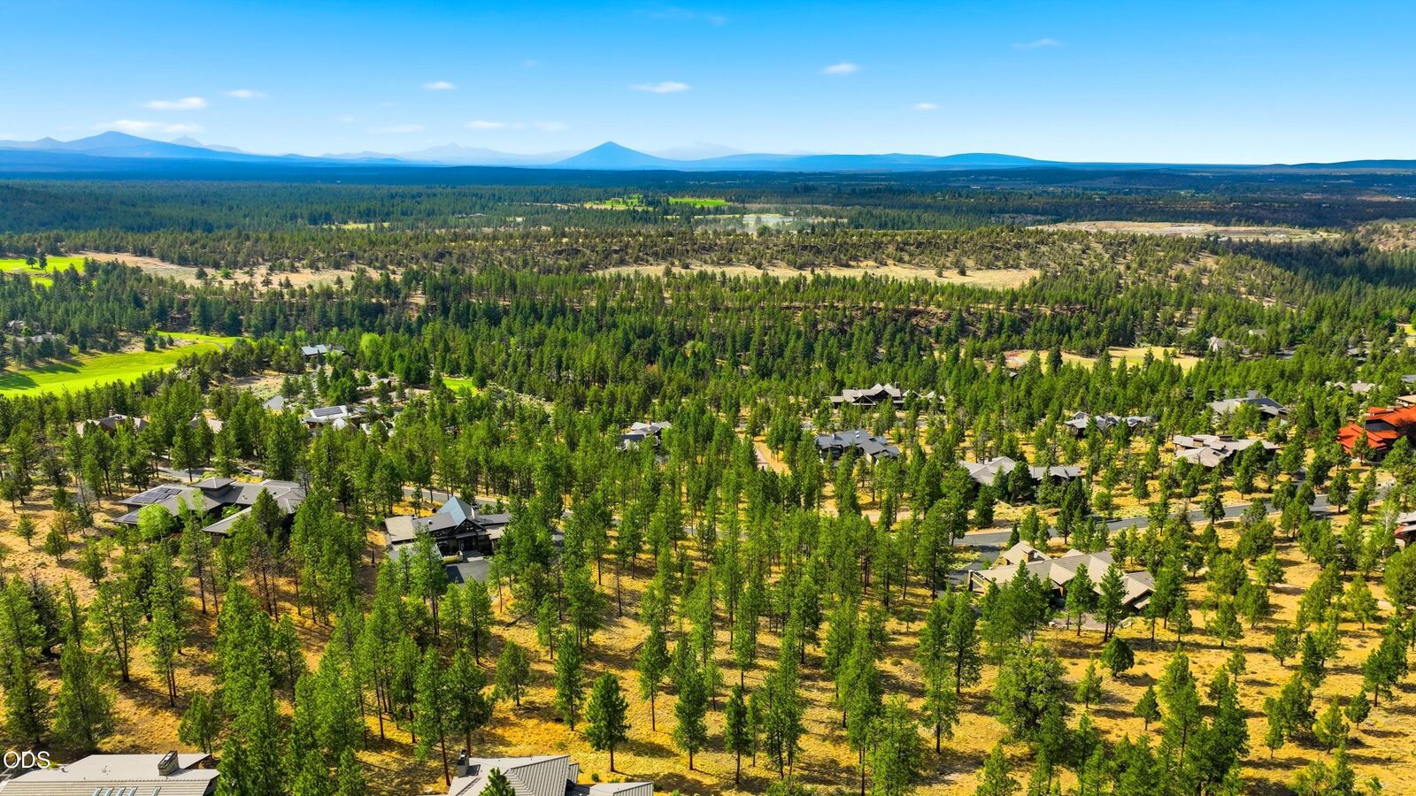 Property Photo:  3404 NW Greenleaf Way Homesite 50  OR 97703 