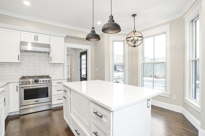 Property Photo:  21 Pearl Street 21  MA 02458 