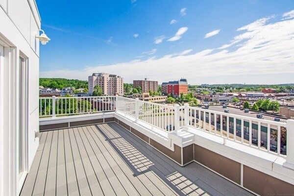 Property Photo:  18 Cliveden 604  MA 02169 