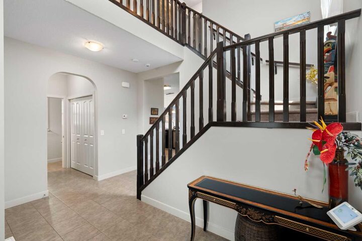 Property Photo: 70 Everwoods Park SW AB T2Y 0G3