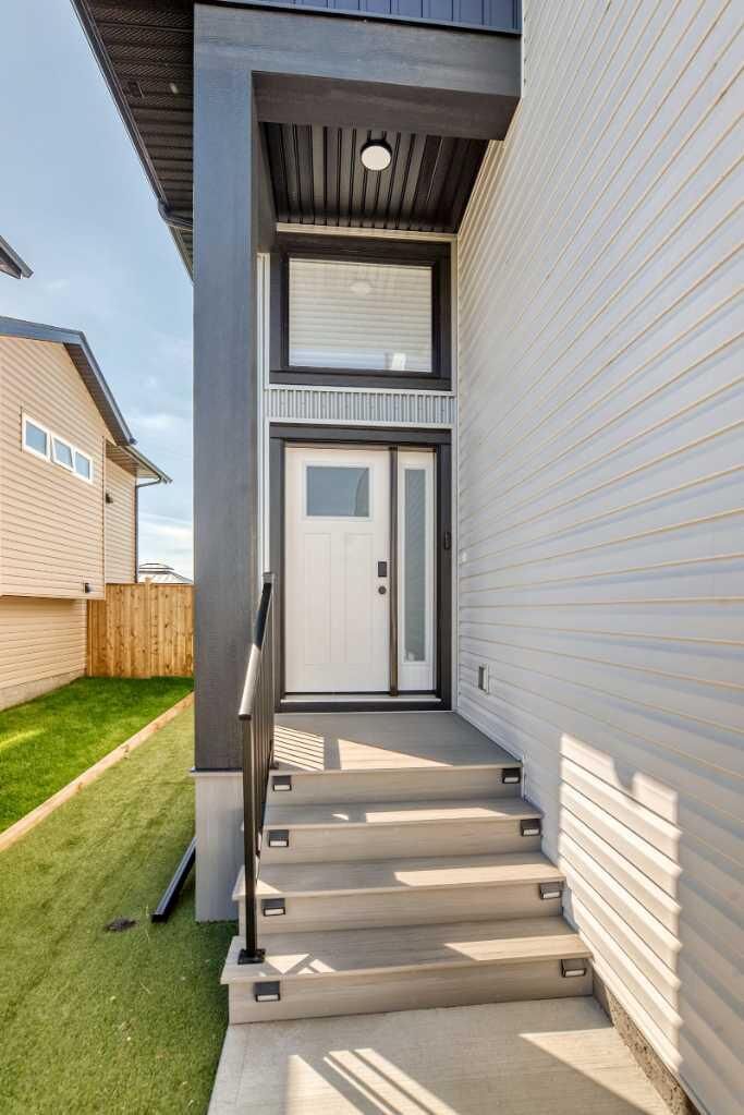 Property Photo:  14 Ian Way  AB T4S 0W5 