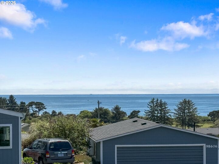 Property Photo:  98603 Camellia Dr  OR 97415 