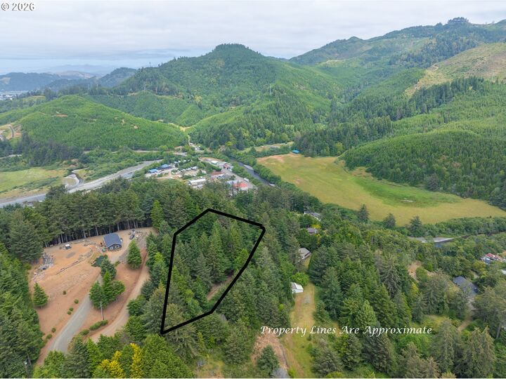 Property Photo:  0 N Buena Vista  OR 97444 