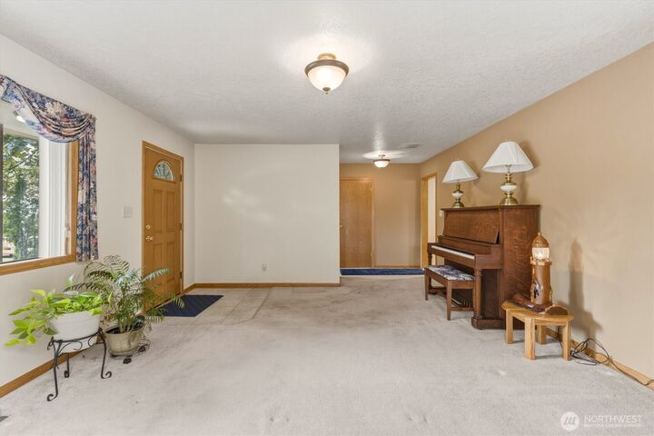 Property Photo:  299  Cedar Lane  WA 98632 