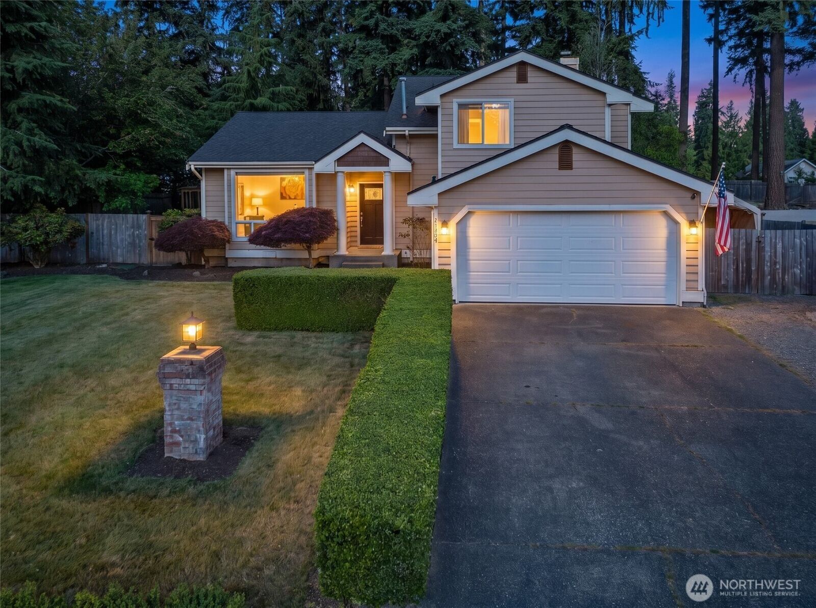 Property Photo: 11104 222nd Avenue Ct E WA 98321