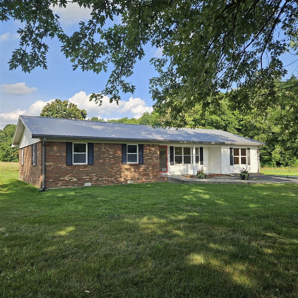 Property Photo:  578 Eighty Eight Road  KY 42130-7701 
