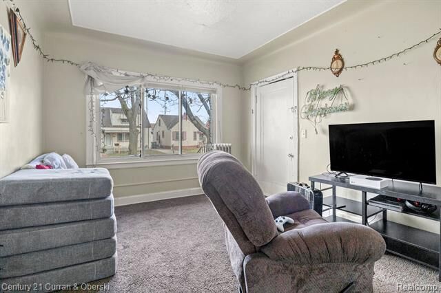 Property Photo: 1205 Garfield Avenue MI 48146