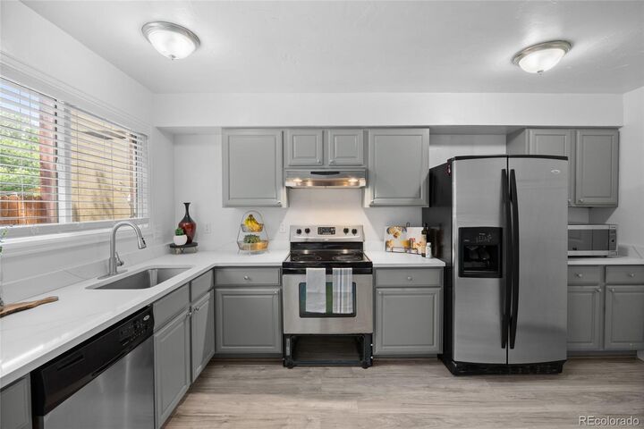 Property Photo: 1251 S Sable Boulevard CO 80012