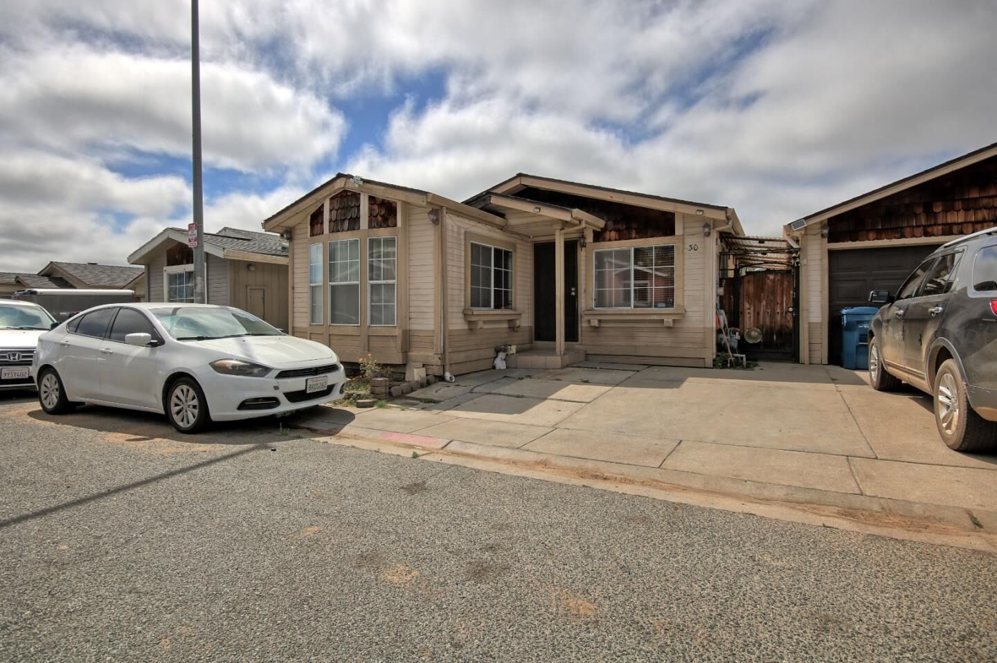 Property Photo:  704 Garner Avenue 30  CA 93905 
