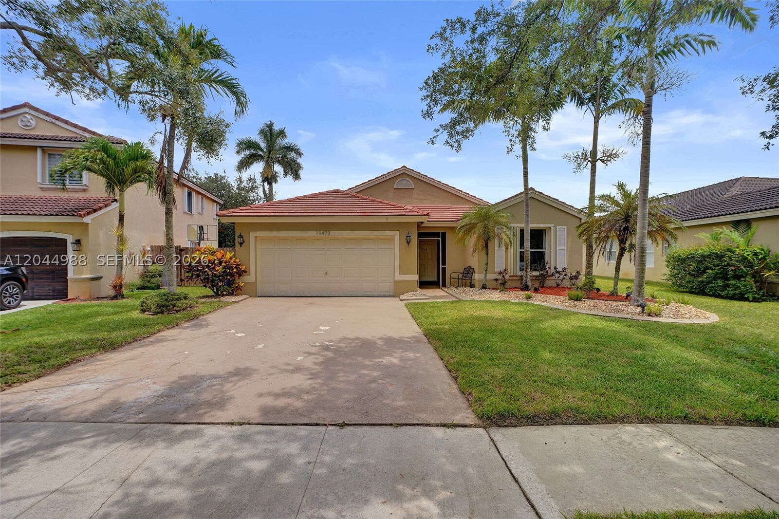Property Photo: 19473 NW 24th Pl FL 33029