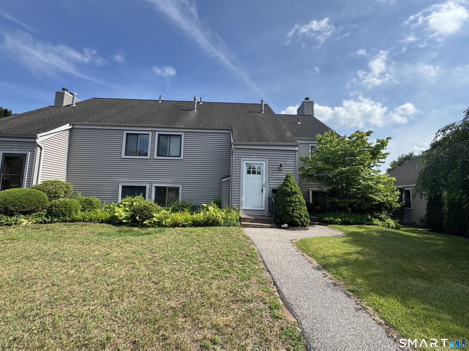 Property Photo:  74 Hollister Way South 74  CT 06033 
