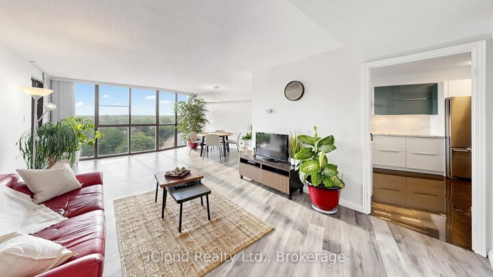 Property Photo: 1230 Marlborough Court 1005 ON L6H 3K6
