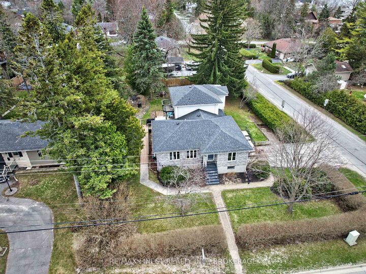 Property Photo:  757 Front Road  ON K7M 4L6 