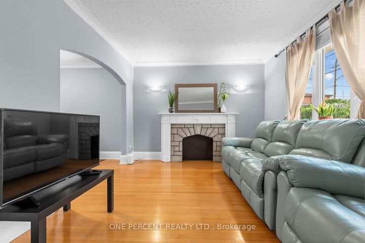 Property Photo:  107 Lonborough Avenue  ON M6M 1X9 