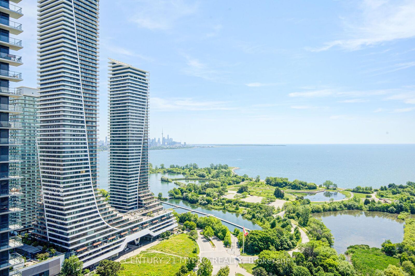 Property Photo: 2212 Lake Shore Boulevard W 3603 ON M8V 1A4