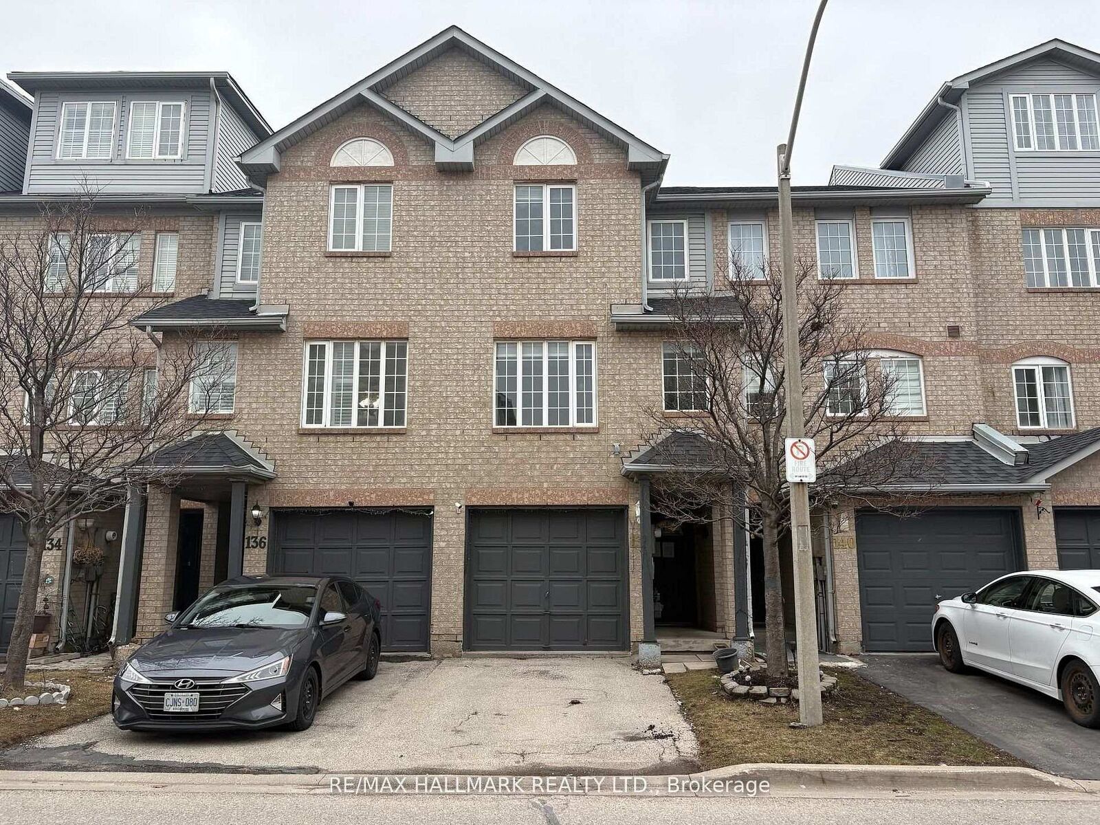 Property Photo:  138 Spadina Road  ON L6X 4X6 
