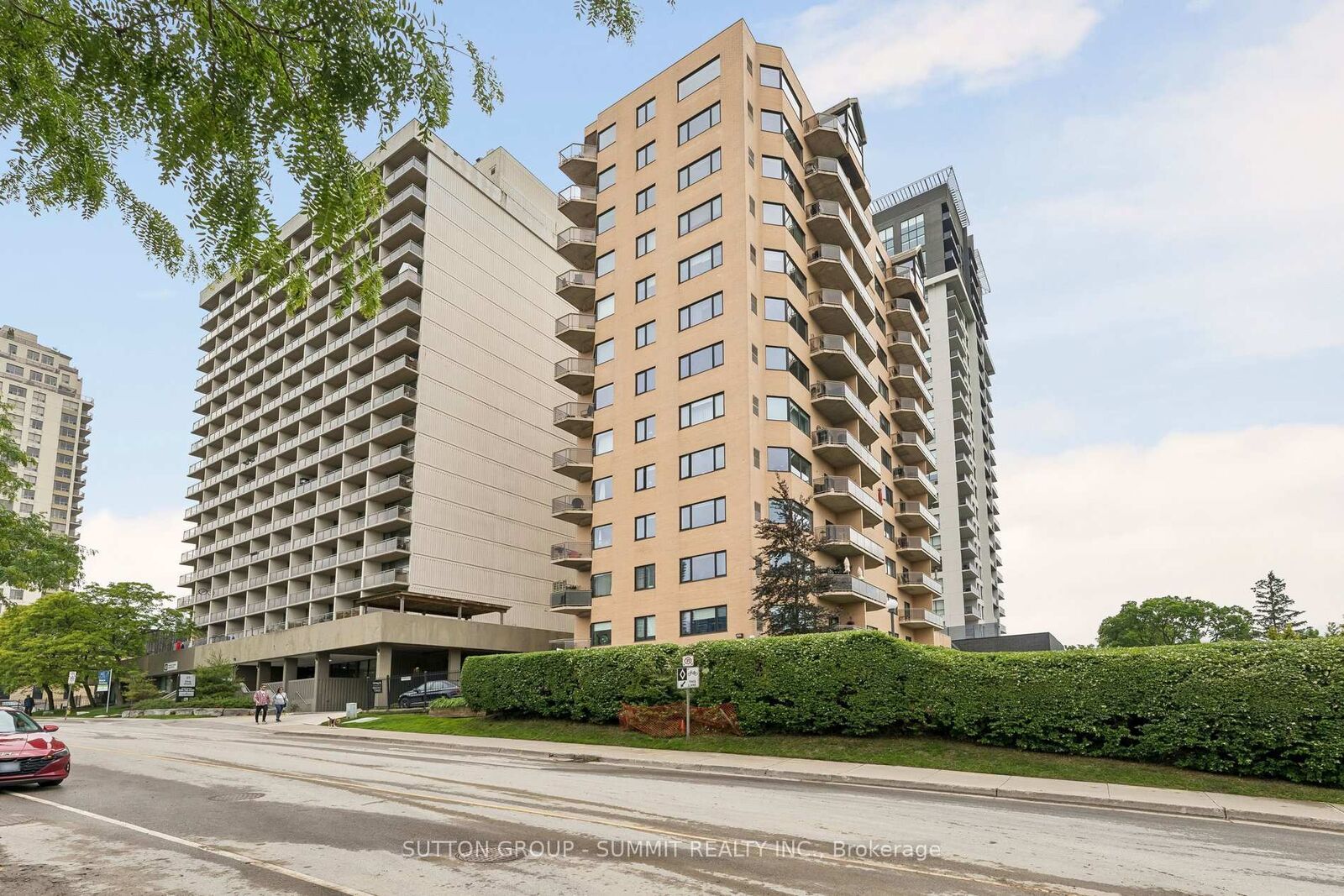 Property Photo: 19 King Street 1102 ON N6A 5N8