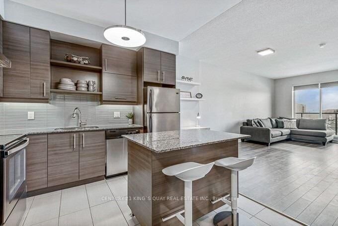Property Photo:  277 South Park Road 919  ON L3T 0B7 