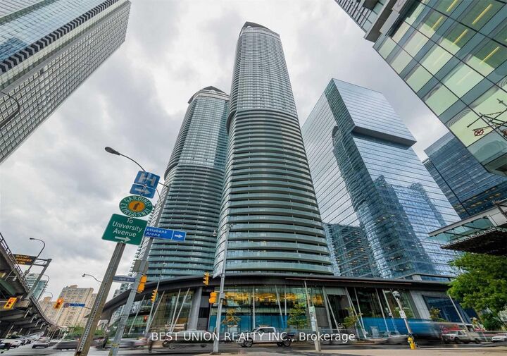 Property Photo: 14 York Street 5706 ON M5J 0B1