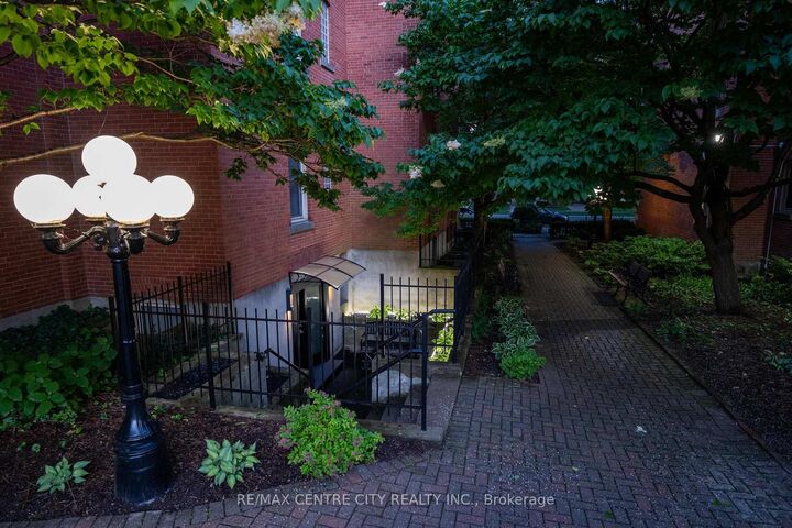 280 Queens Avenue 1 — photo 1